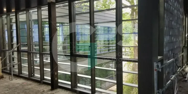 Expert Sinistre à CHAMPAGNE SUR SEINE (77430) - GPS Batiment - Centre Euro-Asie - Façades murs rideaux
